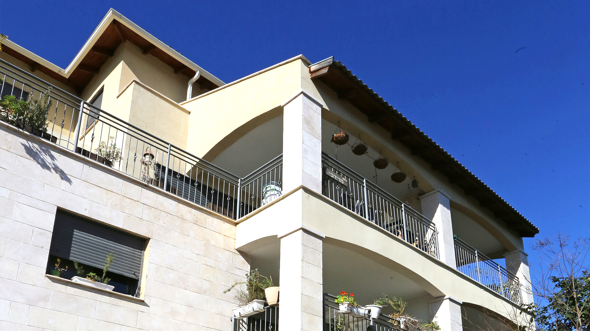 אדירים בהדר - הוד השרון_3