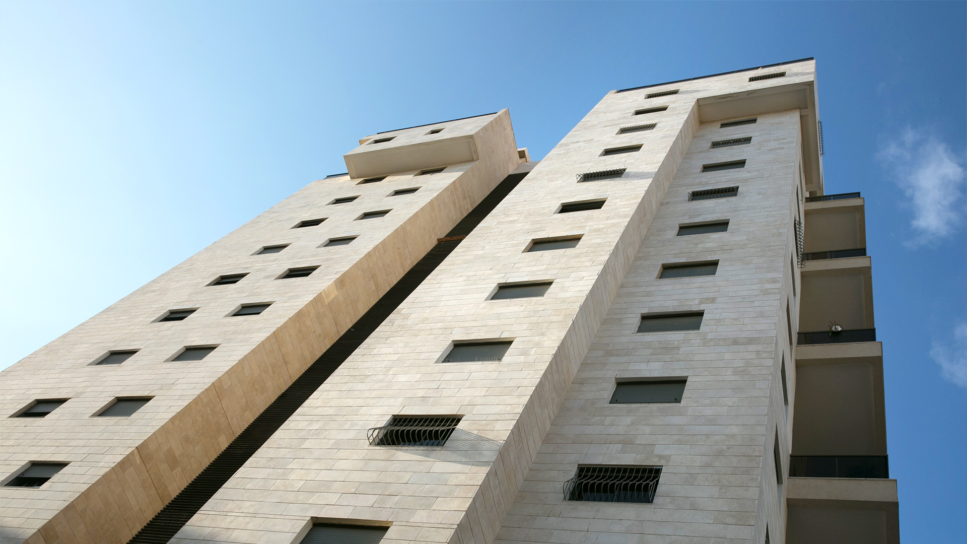 הזקיף - רמת השרון_4